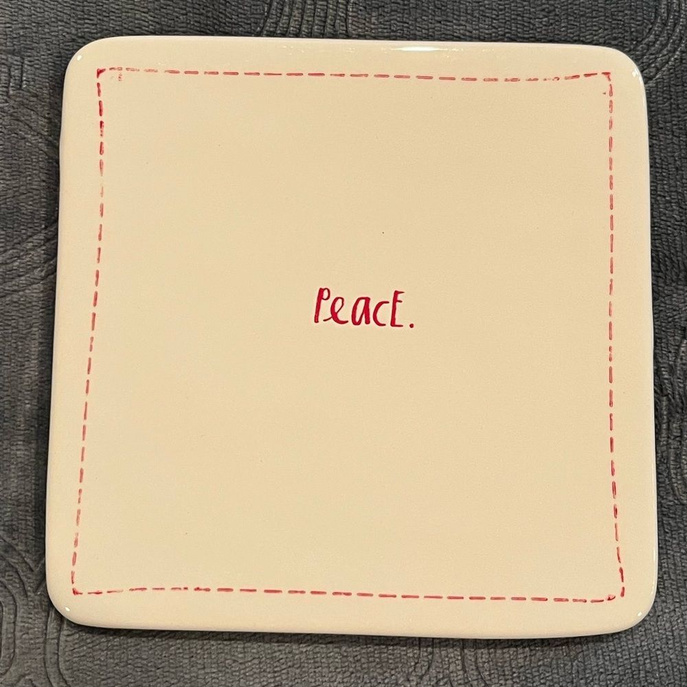 Rae Dunn Artisan Collection Christmas Cheese Plate Trivet “Peace” EUC